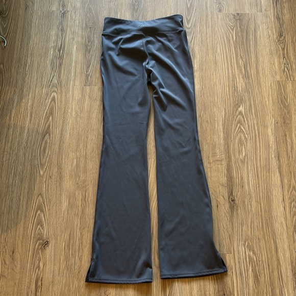 Gap Teen or Women Small  Workout Pant - Picture 4 of 4